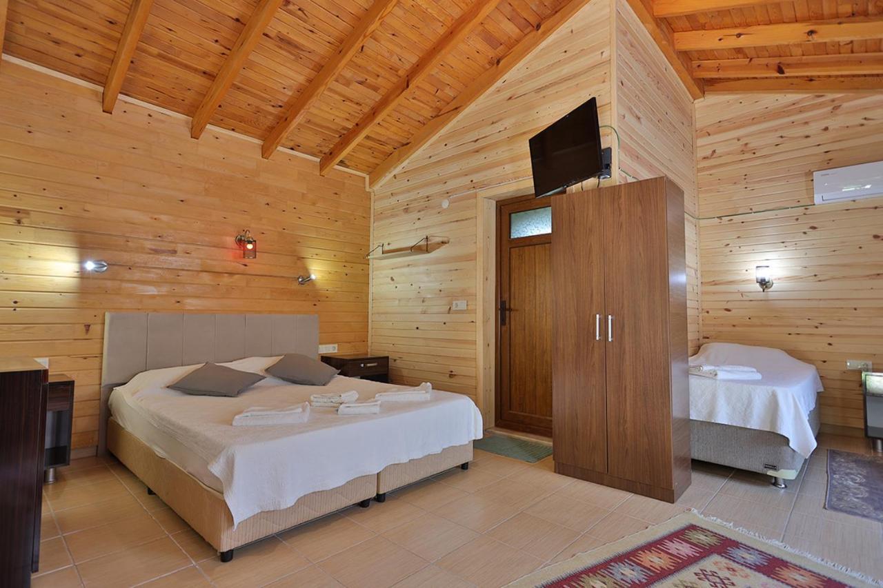 Safir Pansiyon Çıralı Exterior foto